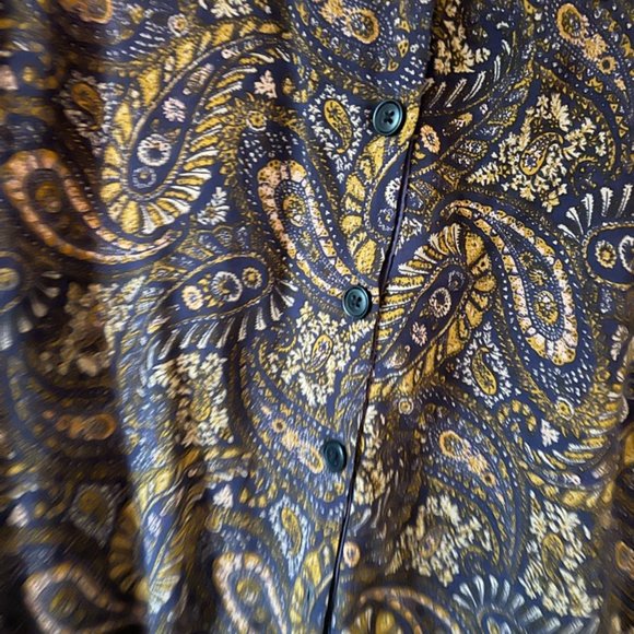 Urban Outfitters Short Sleeve Button Up - Picture 2 of 4